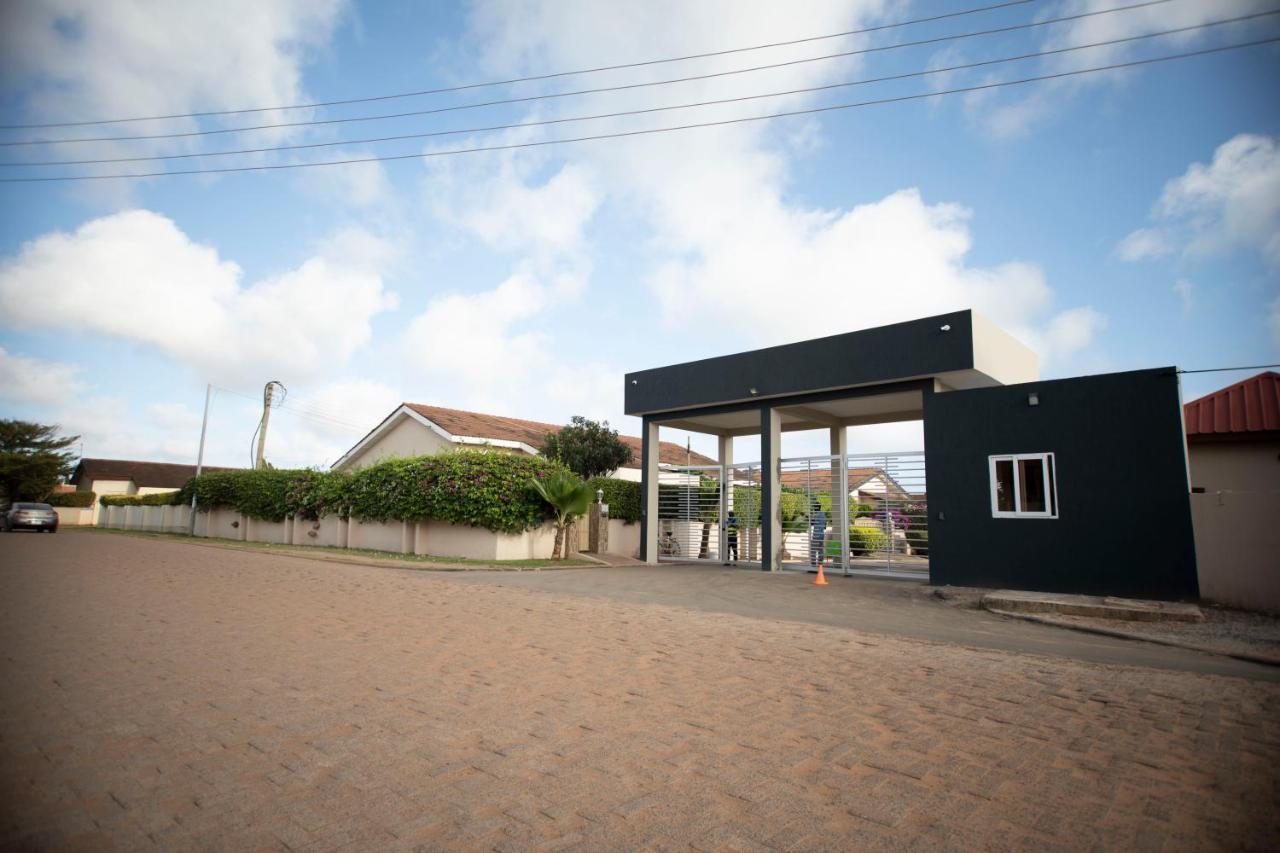 Marysin Guest House Acra Exterior foto