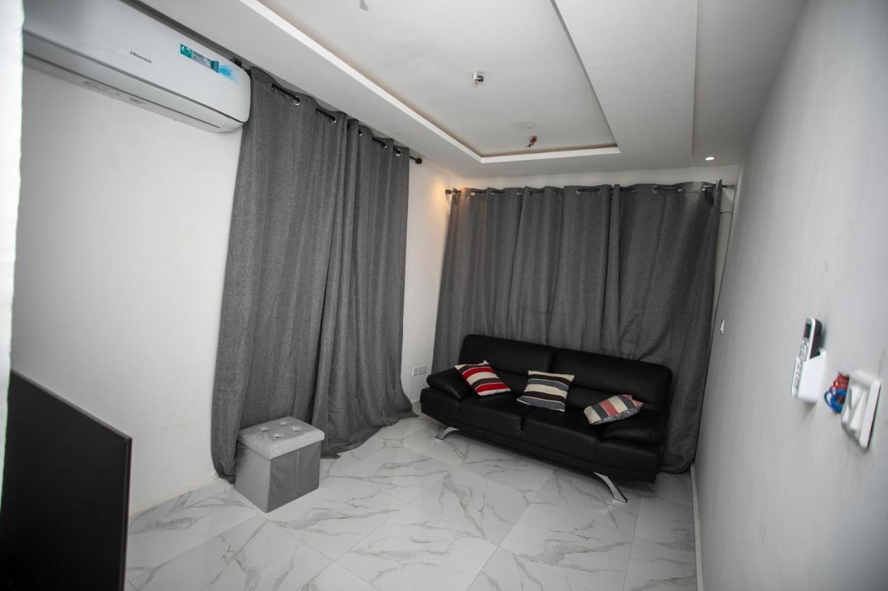 Marysin Guest House Acra Exterior foto